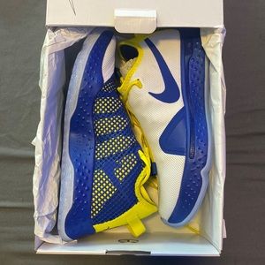 Nike basketball shoes brand new with box mens 8.5 and woman’s 10